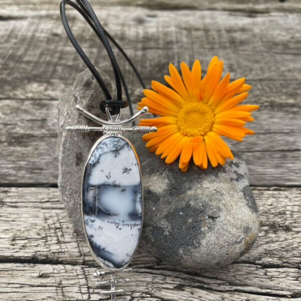 didentric-opal-asian style-pendant-silver-leaf-imprint-sandrakernsjewellery