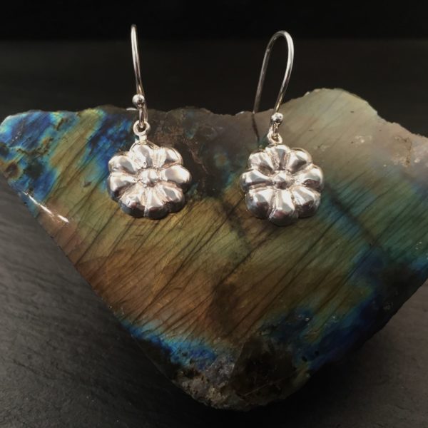 flower-pressed-2-front-sandrakernsjewellery
