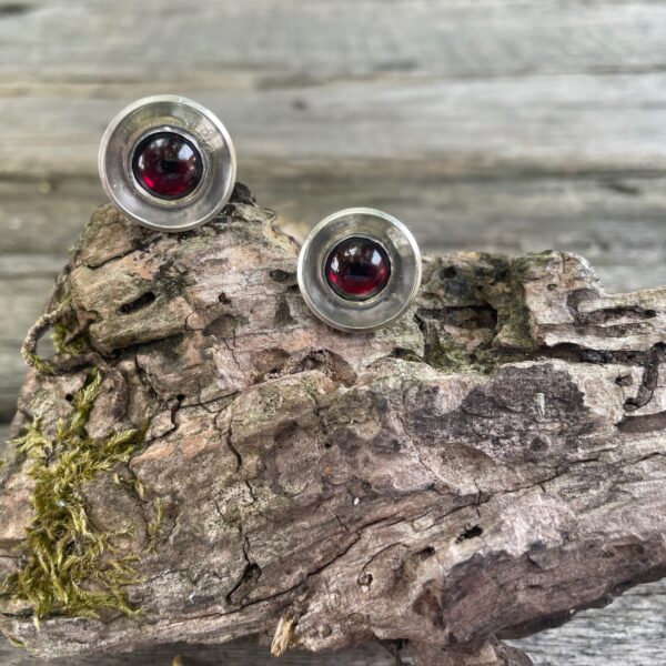 garnet-cufflink-red-sterlingsilver-bright-sandrakernsjewellery