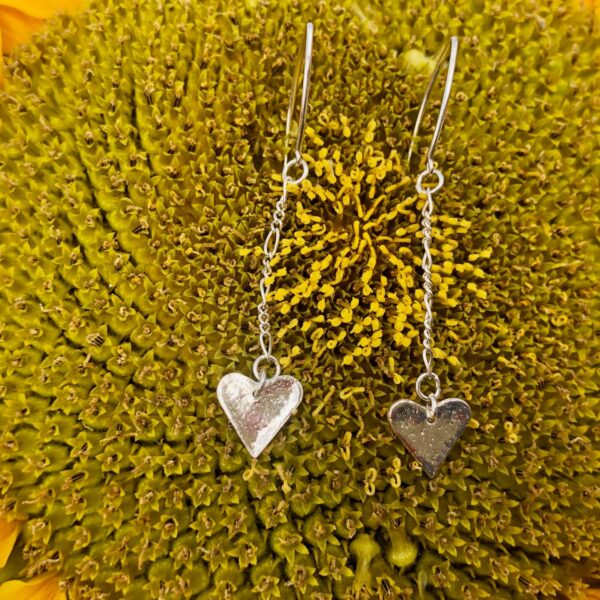 heart-chain-drop-earring-wire-front-sandrakernsjewellery