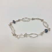 labradorite-bracelet-silver-handmade chain-sandrakernjewellery