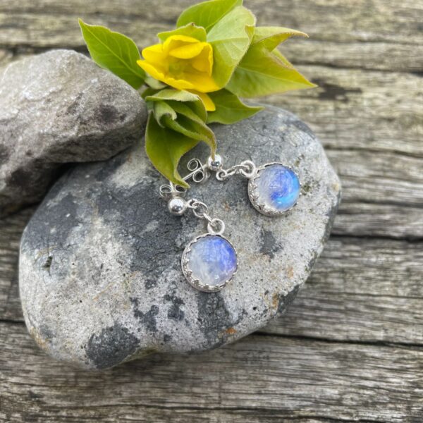 moonstone-fancy-filligree-stud-earrings-sandrakernsjewellery