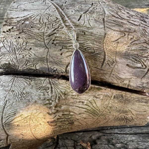 sugilite-pear-purple-pendant-front-cutout-sandrakernsjewellery