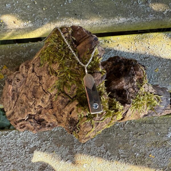 white gold-moissanite-pendant-side-sandrakernsjewellery. white gold-moissanite-pendant-side-sandrakernsjewellery.